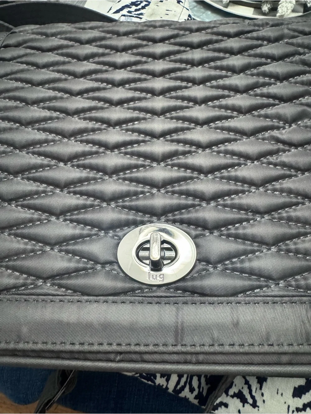 Lug Presto Quilted Grey Crossbody Detachable Strap Turn Lock - Picture 10 of 11